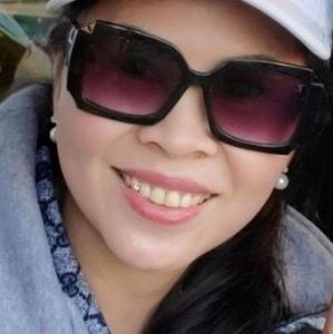 Meet your Posher, Tuyen